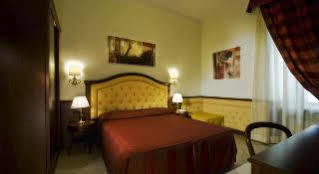 Dama Private Gasthof 2*
